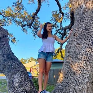 Meet your Posher, Bayley